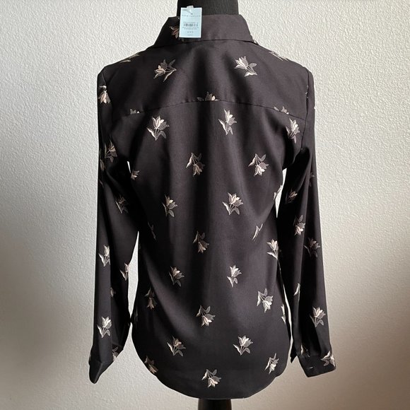 Ann Taylor Black Floral Long Sleeve Blouse -- Size XXSP - Picture 2 of 7